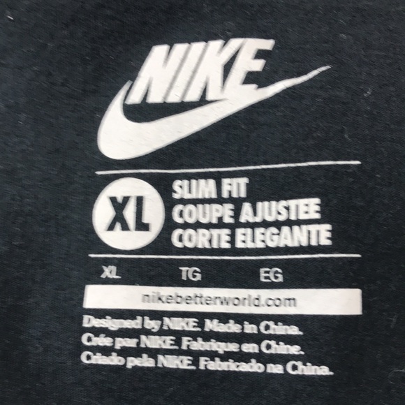 Nike “Just Do It” V-Neck Slim Fit T-Shirt Size XL - Picture 5 of 5